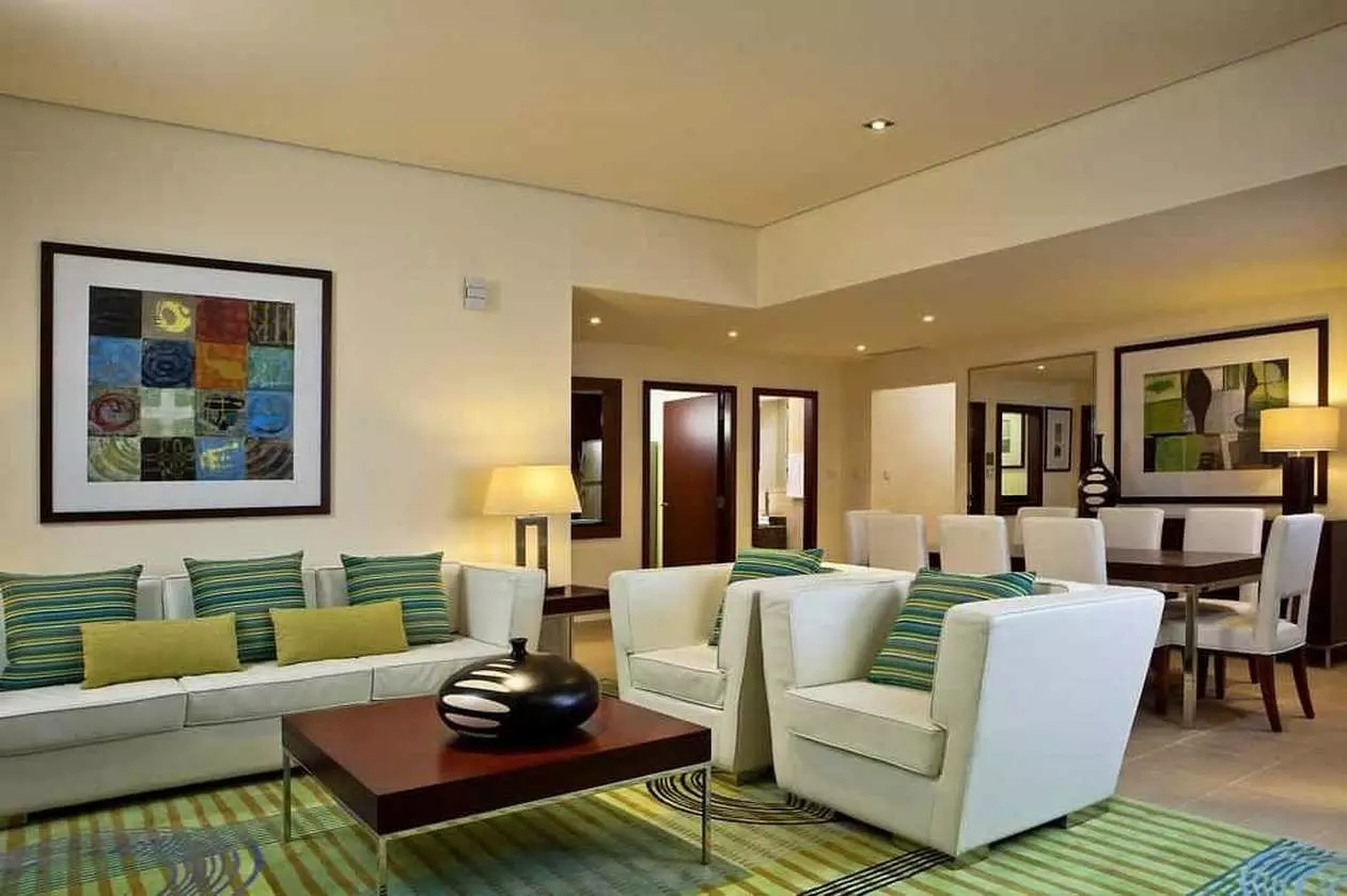 HILTONTHEWALK_SHABAVIZ (15).jpg